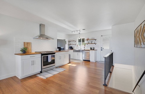 Redding House | The Stratford : Pool/Hot Tub + Arcade + Modern