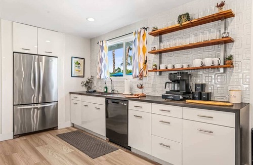 Racquet Club South House | The Stunning Acacia