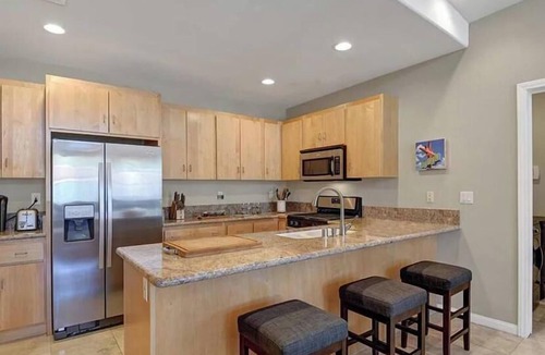 Chino Canyon Condo | The Terra Cotta Terrace