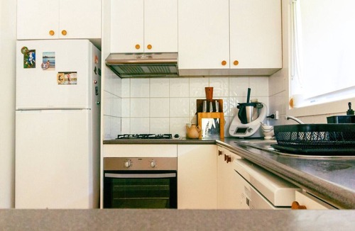Rye House | The Terracotta Palace - Stylish 3 Bedrooms in Rye