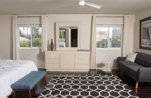 Cathedral City Condo | The Townhouse @ Canyon Shores