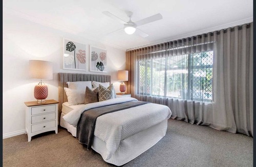 Mermaid Waters House | The Ultimate Pet Friendly Family Getaway