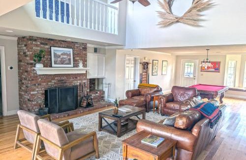 Paso Robles Villa | The Vineyard Farmhouse Villa