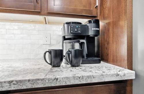 West Village Apartment | The White House | Unit 1