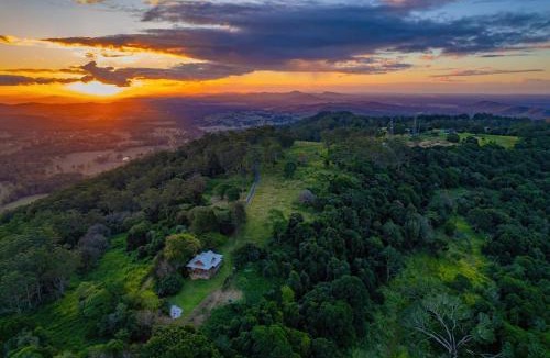 Wolvi House | The Wolvi House - Scenic Mountain Retreat