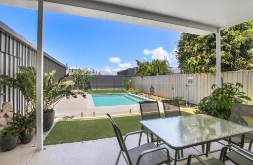 Golden Beach House | Theresa St 16 Golden Beach