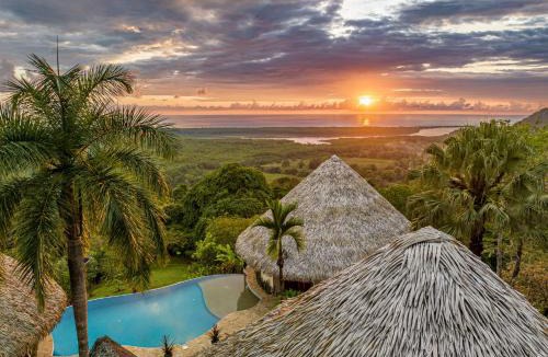 Coronado Villa | TikiVibez