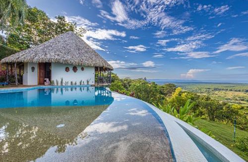 Coronado Villa | TikiVibez