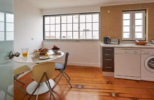 Ericeira House | Timeless apartment in the heart of the village