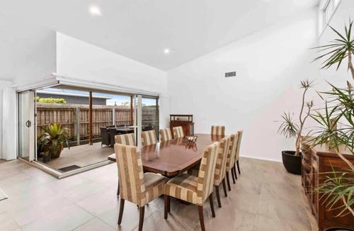 Tomakin House | Tomakin Tonic