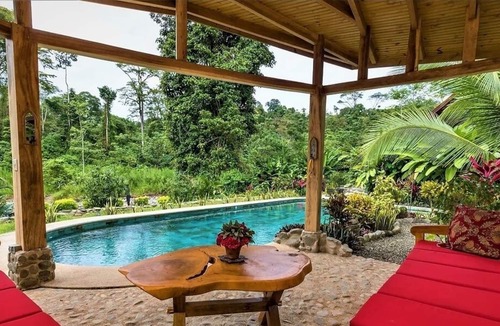 Ballena Villa | Toucan Villa - Riverfront With Pool Near A Beach