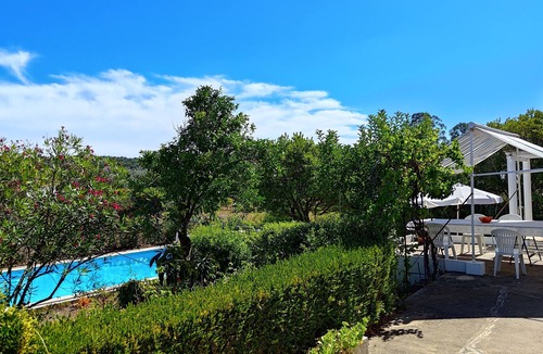 Montemor-o-Novo Cottage | Traditional Country House with Private Pool