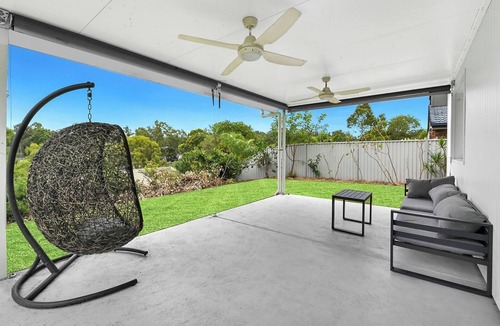 Parkwood House | Tranquil 3-Bedroom Home in Heart of Parkwood