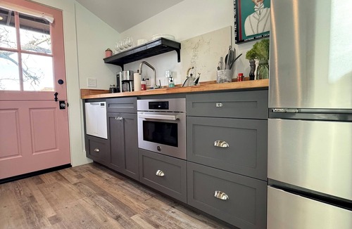 Napa Apartment | Treetop Studio Downtown Napa❤️ Modern Remodel of Vintage Home 🏡 GORGEOUS 🍷