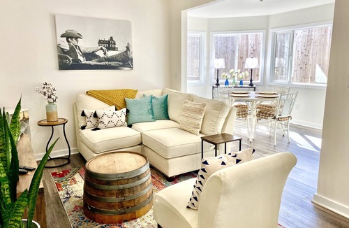 Solvang House | Trendy Farmstead! 5 minutes to downtown Solvang!