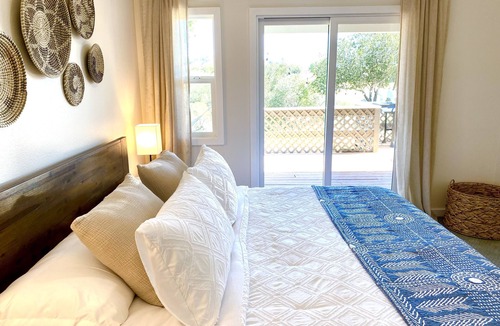 Solvang House | Trendy Farmstead! 5 minutes to downtown Solvang!
