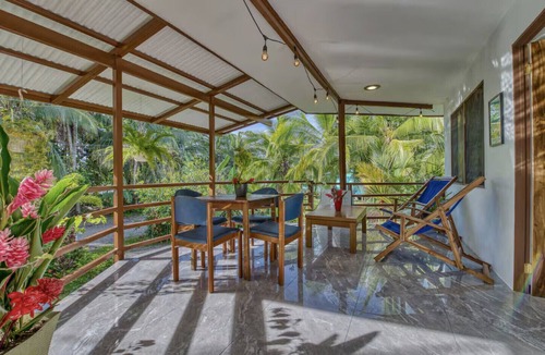 Punta Uva Villa | Tres Pipas-Mayor | Beachfront Arrecife, Wifi, AC