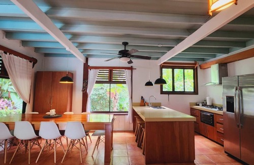 Puerto Viejo de Talamanca House | Tropi House: Beautiful and spacious with a pool