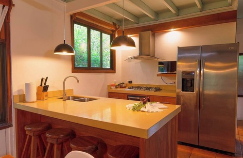 Puerto Viejo de Talamanca House | Tropi House: Beautiful and spacious with a pool