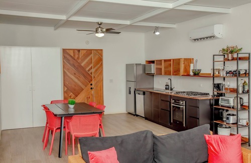 Ciudad Cortes House | Tropical Villa in Ojochal with Pool + Starlink WiFi