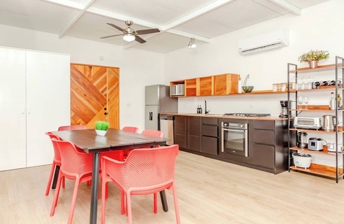Ciudad Cortes House | Tropical Villa in Ojochal with Pool + Starlink WiFi