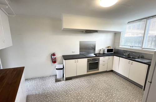 Mermaid Beach Hotel | Tropicana Motel