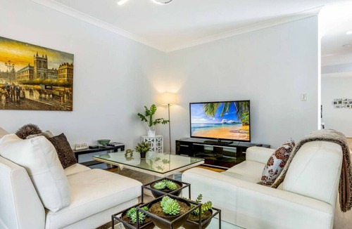 Labrador House | Tu Casa By The Beach - Family Friendly & Spacious