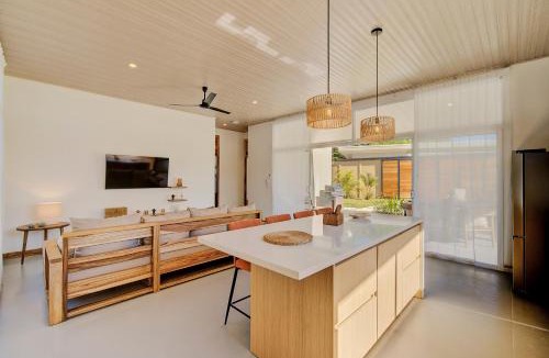 Puerto Viejo de Talamanca Villa | Tucana Villa, with AC & Pool, Walk to the Beach