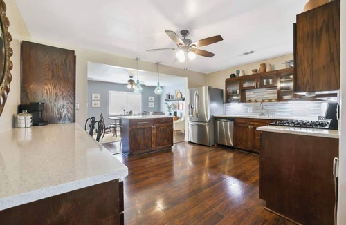 Tulare House | Tulare Vintage Soul House: Pet Friendly, Gym, Bar+