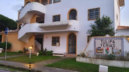 Quarteira Apartment | Tulipa Férias (29506)