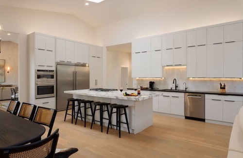 North Scottsdale House | Twin Palms - Pool Heat Available- 31+ day stays!