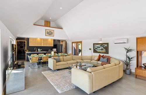 Atascadero House | Two Eclectic Houses*6 Acres*Wine Country!