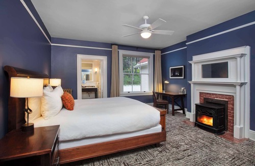 Sausalito Hotel | Two King Room at a 4.5⭐️ Hotel