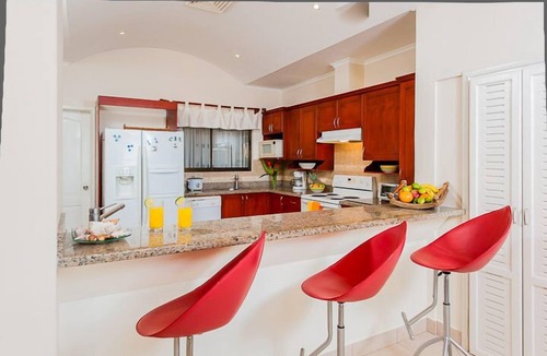 Tamarindo House | Two Story, 5 Bedroom Penthouse On Tamarindo Beach- New
