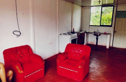 Bratsi House | Typical Costa Rican house between forests, waterfalls and Indigenous area! ☀