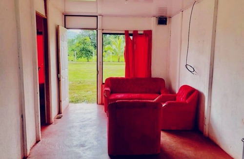 Bratsi House | Typical Costa Rican house between forests, waterfalls and Indigenous area! ☀