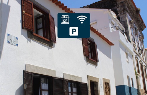 Provesende Cottage | Typical house of the Douro Wineyard Region in Sabrosa, by iZiBookings