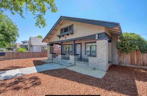 Tower District House | Urban Escape, Near Art and Dining Hub