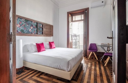 Vera Cruz House | Urban Suites