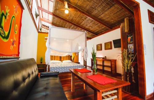 Chiguata Villa | Uva Blue Villas - Villa 2 - Modern 1 Bed Villa - Private Garden