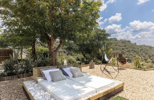 Aldeia dos Palheiros Cottage | Vacation Rental Castro da Cola