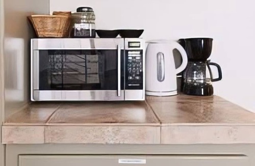 Vallejo House | Vallejo - Cozy Studio Unit