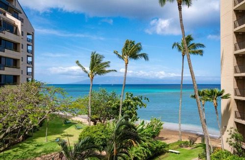 Kahana Apartment | Valley Isle Resort 402