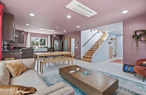 Van Nuys House | Van Nuys 1BR | Sauna + Game Room | Sleeps 8 | C&C