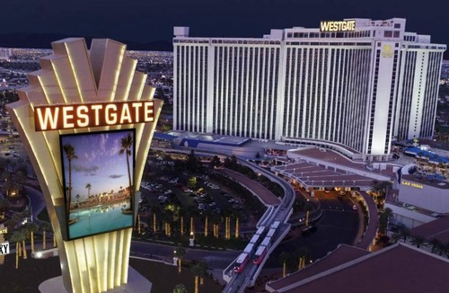 Las Vegas Apartment | Vegas 3 night getaway! READ FULL DETAILS