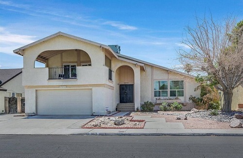 Chinatown House | Vegas 4BR Private Pool BBQ Games Near Strip