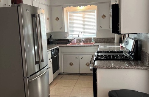 North Las Vegas House | Vegas house 3mile away from strip:8 bed 3 sofa bed