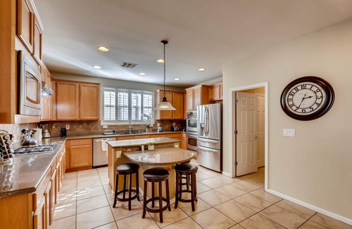 North Las Vegas House | Vegas Themed 6BR · Game Room · 2 Suites · EV · Spacious Retreat For 14 Guest