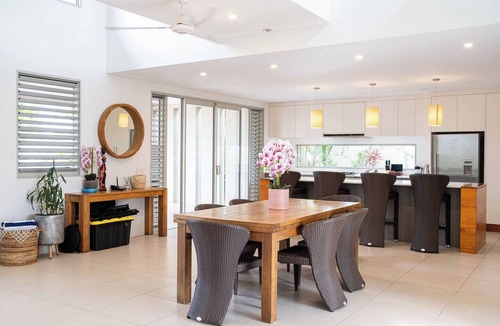 Nadi Villa | Villa 105 - 4BR Private Villa w Private Pool - 5min to Airport