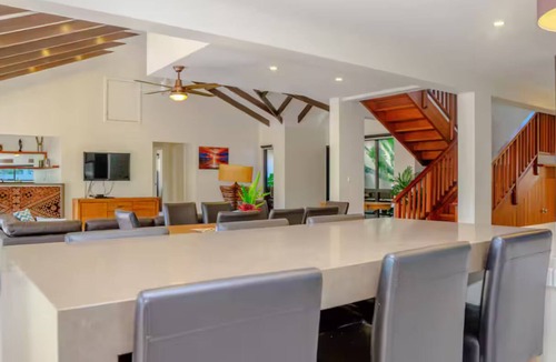 Nadi Villa | Villa 108 - 4BR Private Villa - Private Pool - 5min to Airport